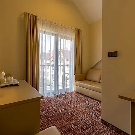 Kanion Bed & Breakfast 3*